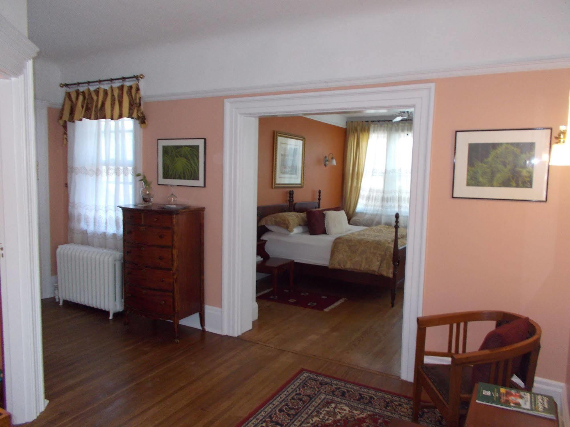 Springbank House Inn Sainte-Catherine Exteriér fotografie